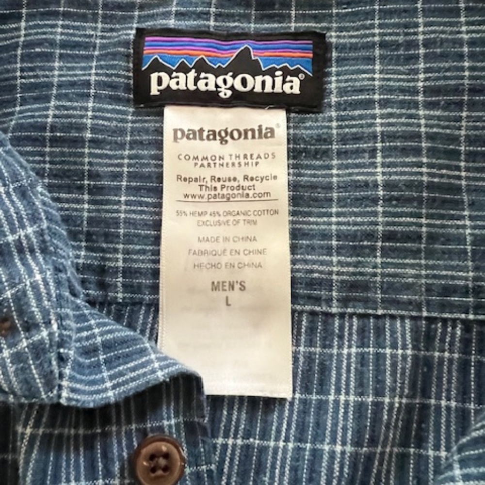 Patagonia men's short sleeved size large shirt - Picture 2 of 12